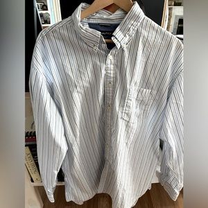 NAUTICA XXL 100% cotton button down dress shirt.  Worn 2-3x. Great condition